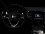  Centered wide dash shot photo